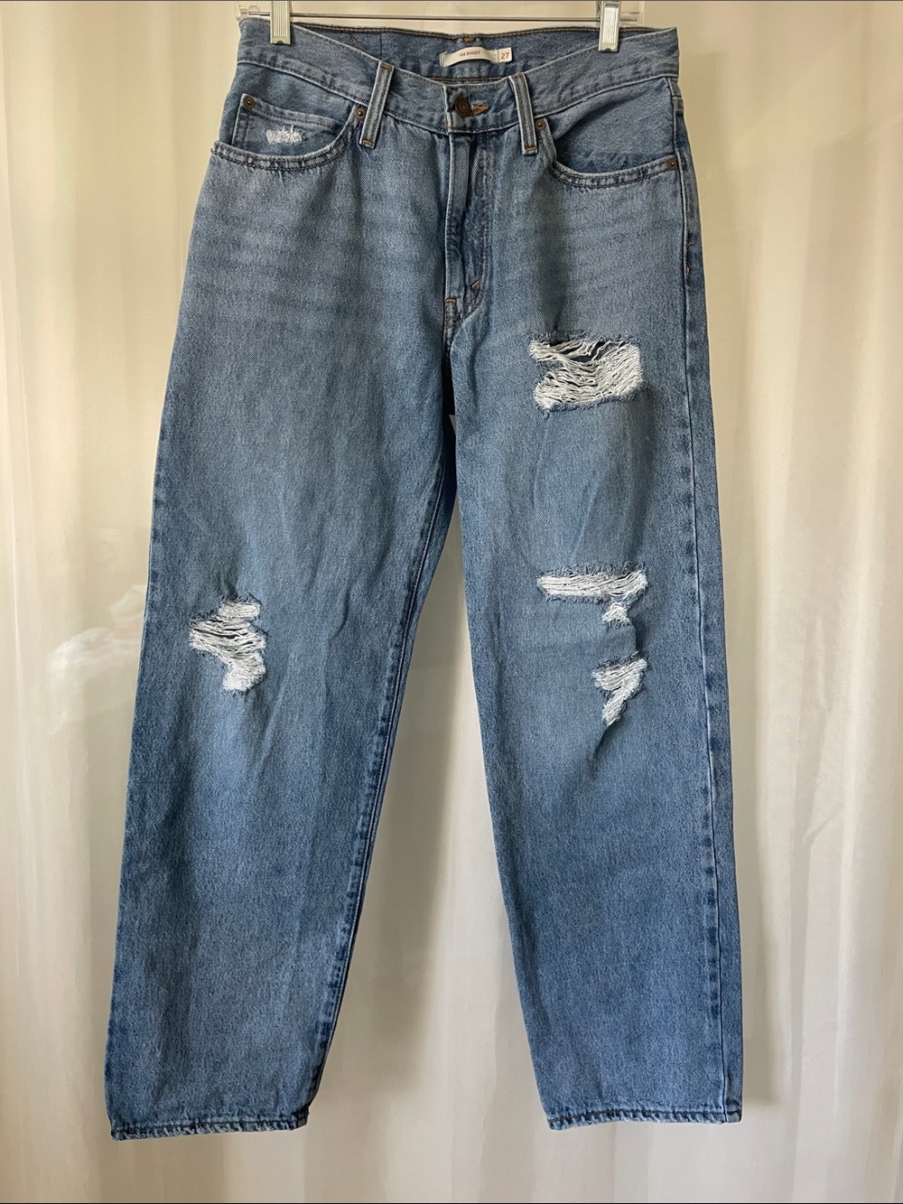 Levi’s Women’s Distressed ‘94 Baggy Jeans size 27